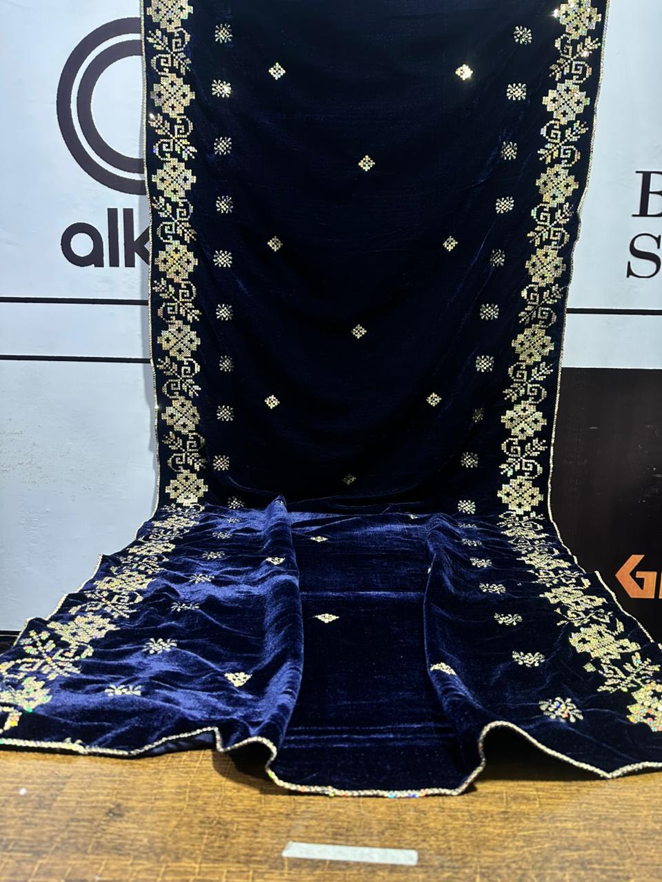 VELVET SHWAL B3